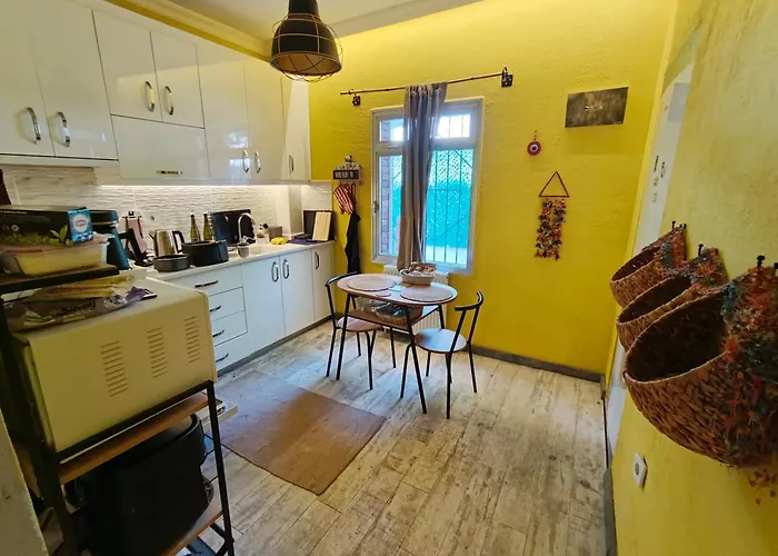 Wishing A Lovely * איזמיר